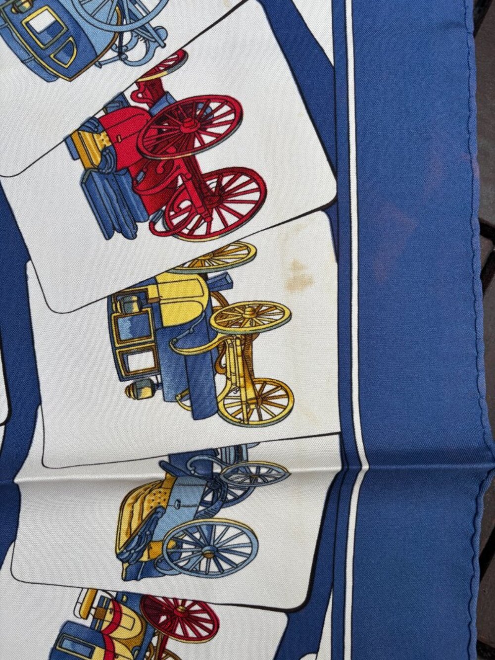 Authentic HERMES Carre 90 Scarf "CARROSSERIE" Silk Blue - Picture 6 of 9